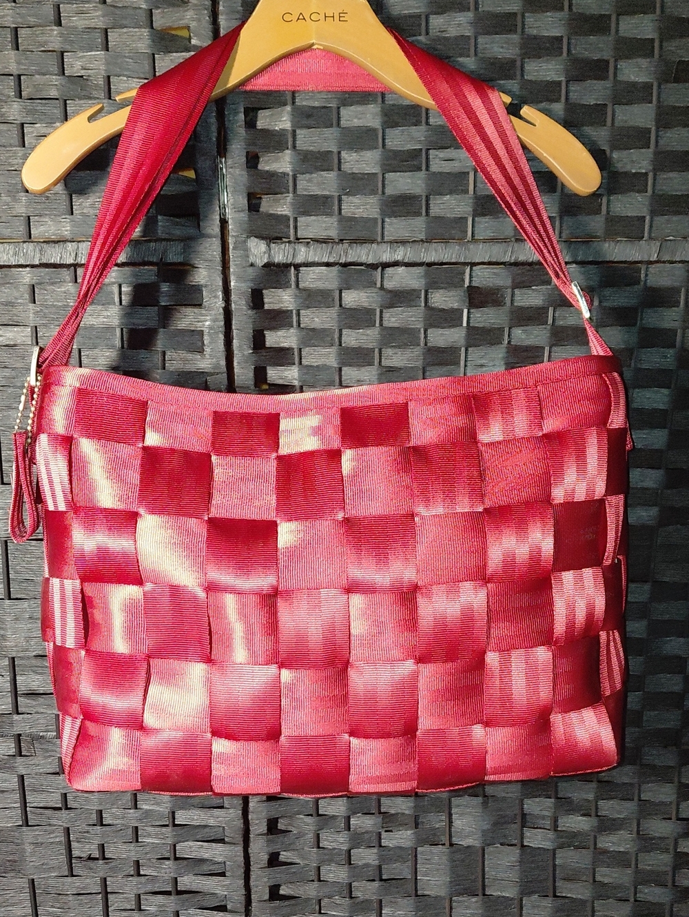 Harveys The Oringal Seatbealtbag With Travel Dipper Changer